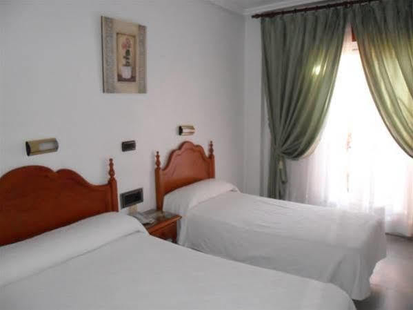 Hotel Lusitania, Centro Ciudad, Parking Privado Mérida Extérieur photo